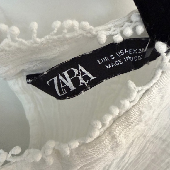 Zara White Ruffled Blouse - Picture 3 of 5